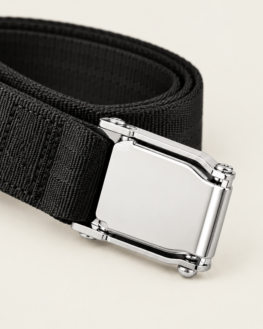 Close-up of the Nordic curl strap metal quick-release buckle